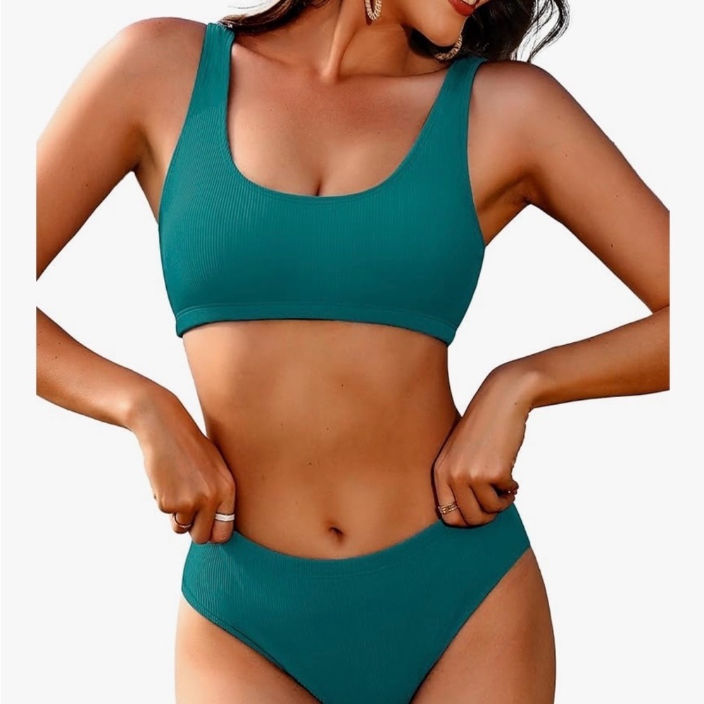 Peacock Blue Women's two-piece Swimwear Set Xl/0034